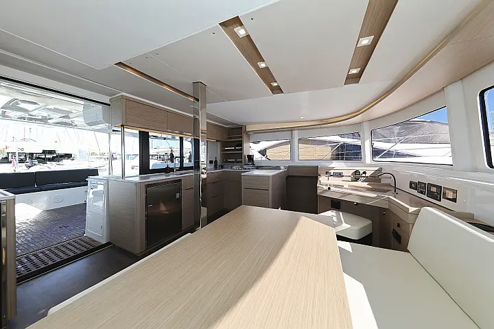 Lagoon 46 - 
