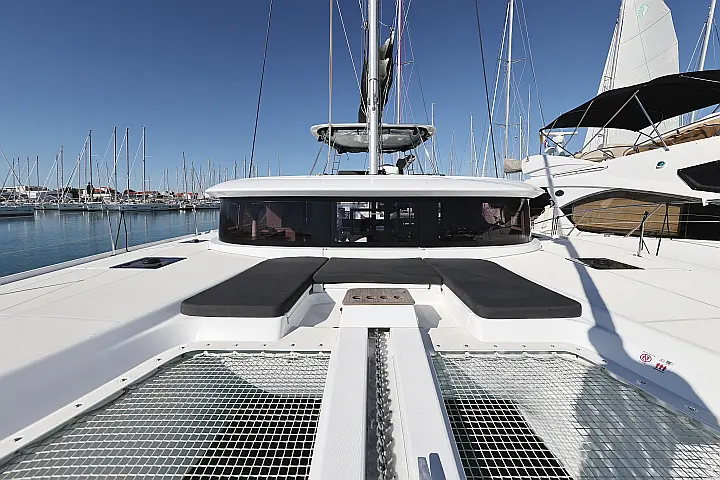 Lagoon 46 - 