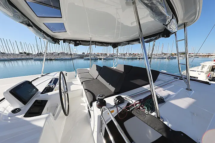 Lagoon 46 - 