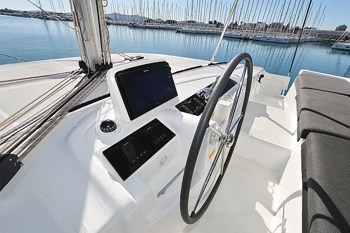 Lagoon 46 - 