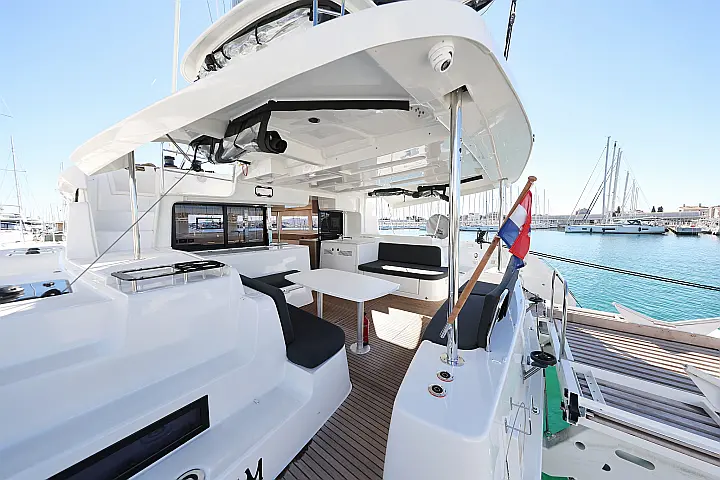 Lagoon 46 - 