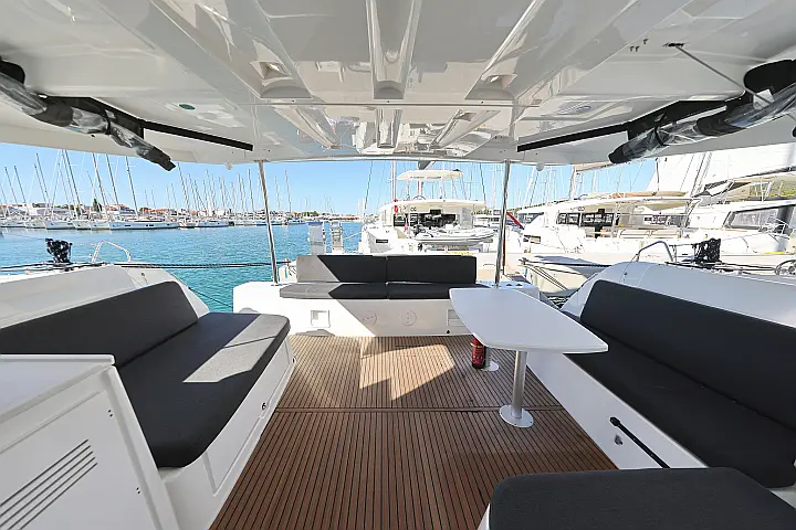Lagoon 46 - 