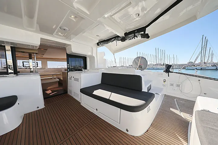 Lagoon 46 - 