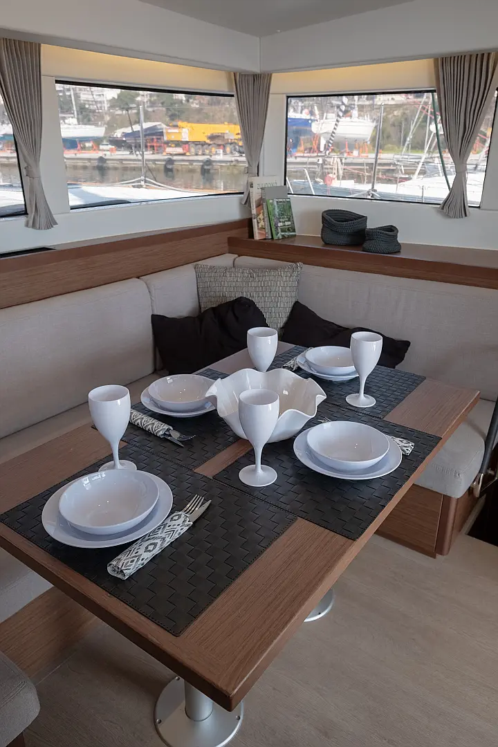 Lagoon 40 - 