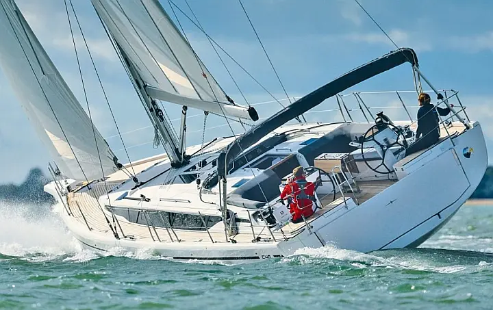 Bavaria C46 - 