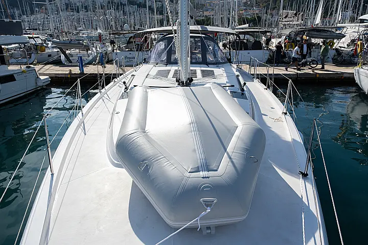 Bavaria C46 - 