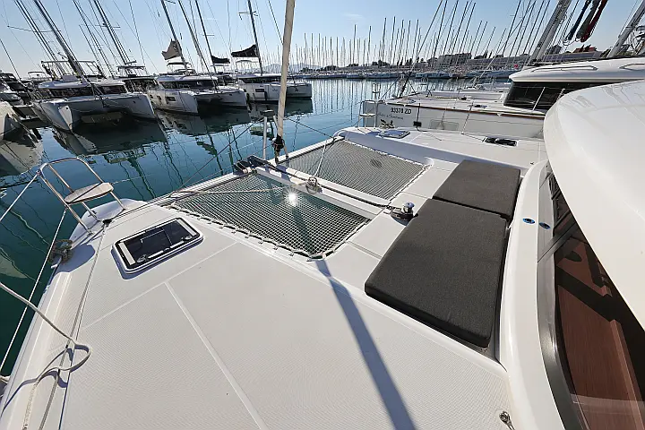 Lagoon 42 - 