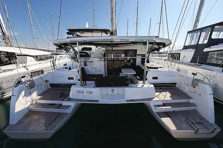 Lagoon 42 - 