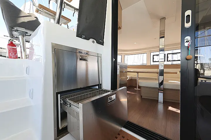 Lagoon 42 - 
