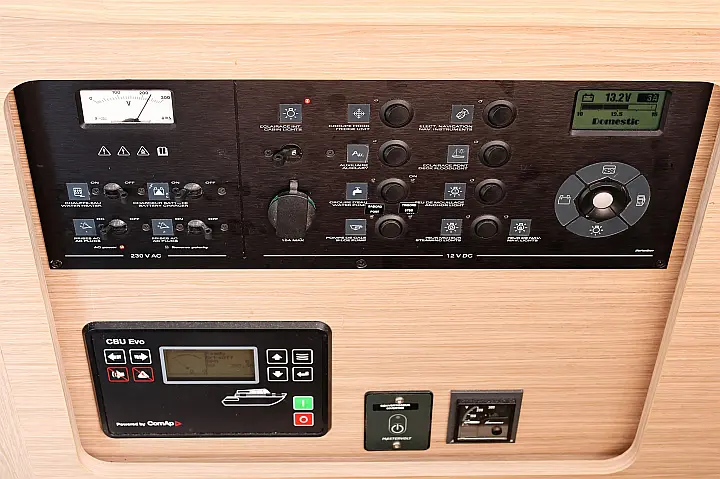Lagoon 42 - 