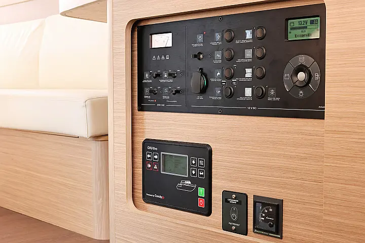 Lagoon 42 - 