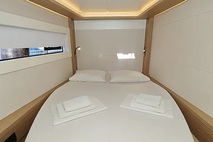 Lagoon 46 - 
