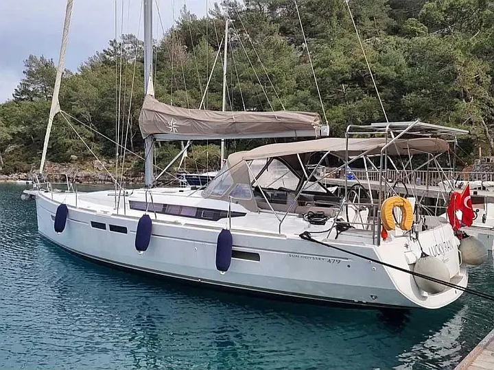 Sun Odyssey 479 - External image