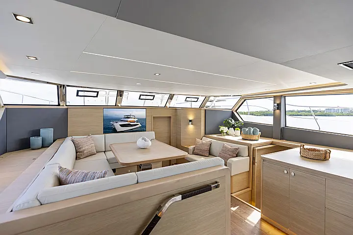 Aquila 50 Yacht - 