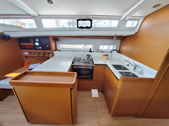 Sun Odyssey 440 - 