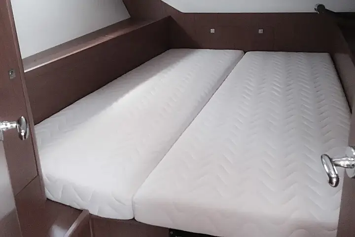 Oceanis 45 (4 cabins) - 