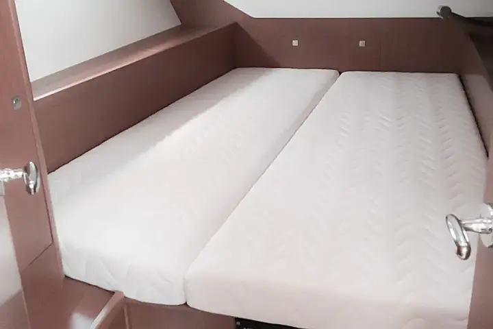 Oceanis 45 (4 cabins) - 