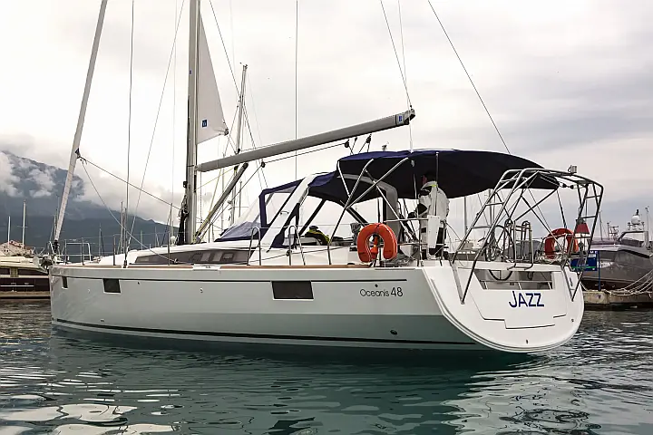 Oceanis 48 (4 cabins) - 