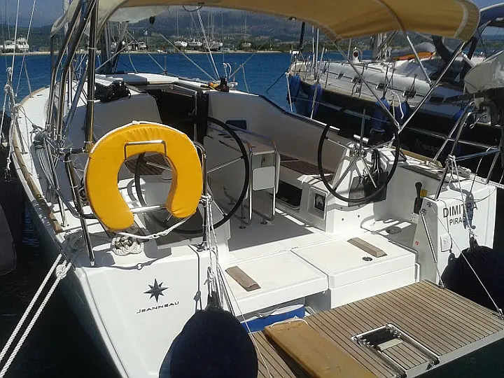 Sun Odyssey 349 - 