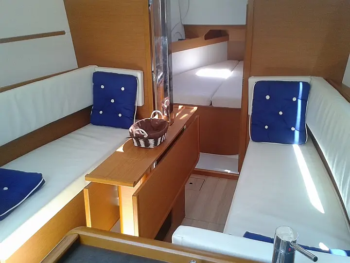 Sun Odyssey 349 - 