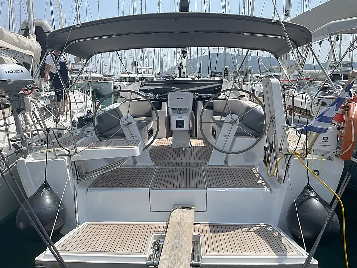 Hanse 388 - 