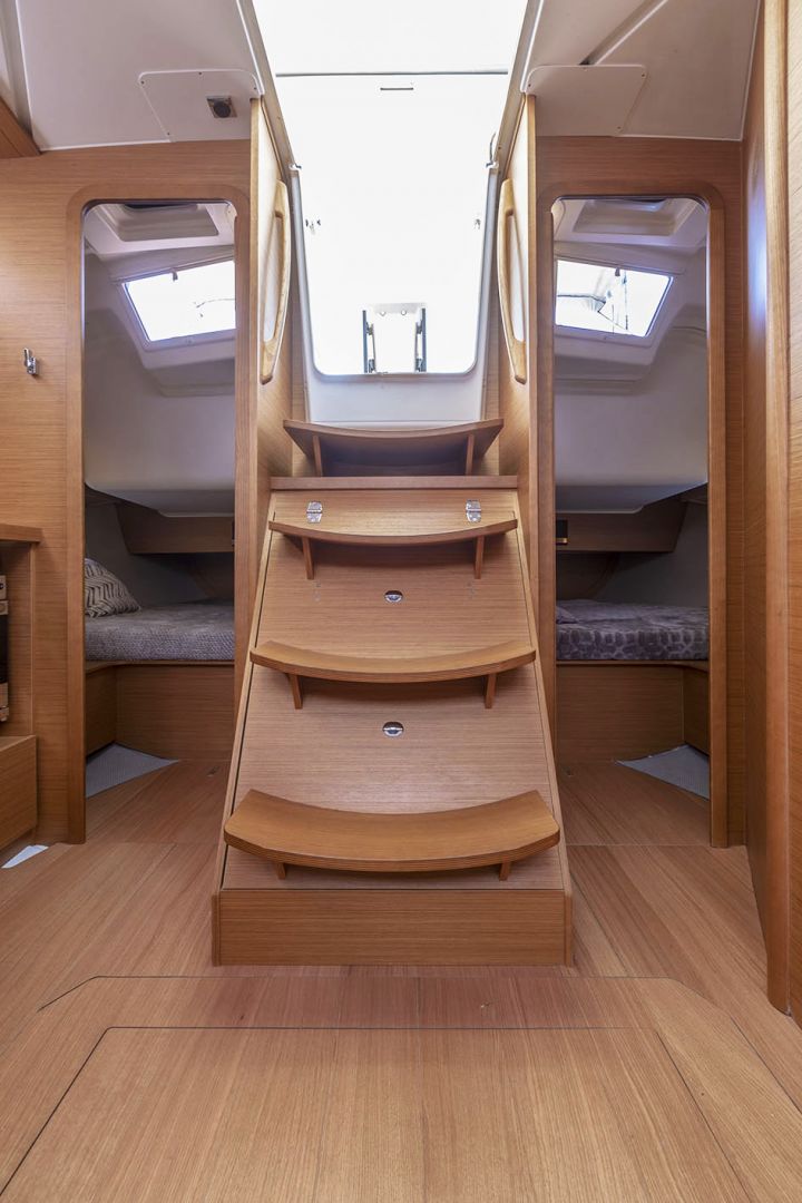 Dufour 390 - 