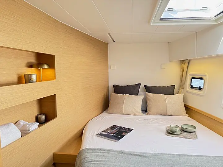 Lagoon 42 - 