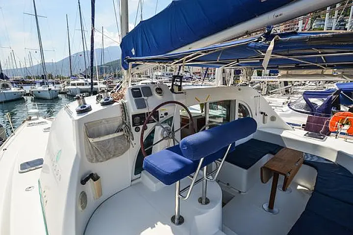 Lagoon 380 - 