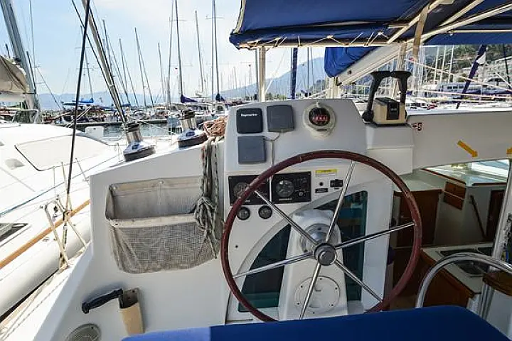 Lagoon 380 - 