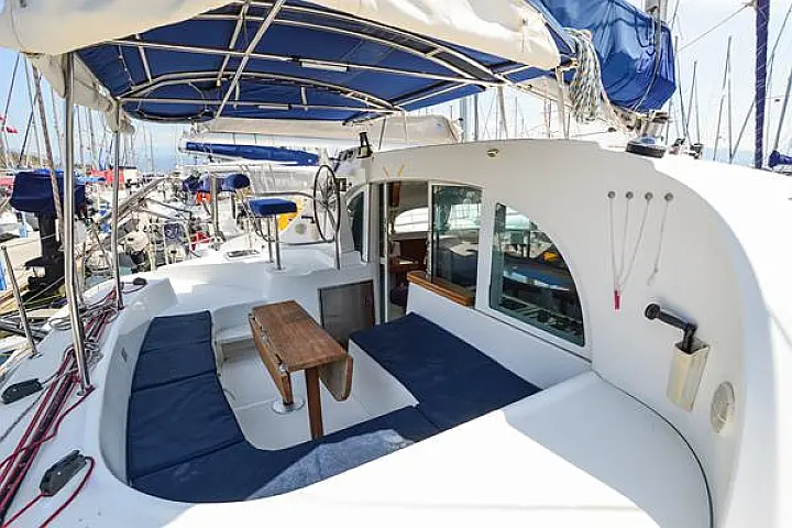 Lagoon 380 - 