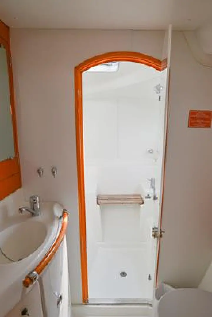 Lagoon 380 - 