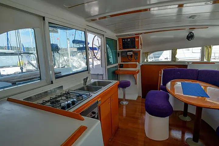 Lagoon 380 - 