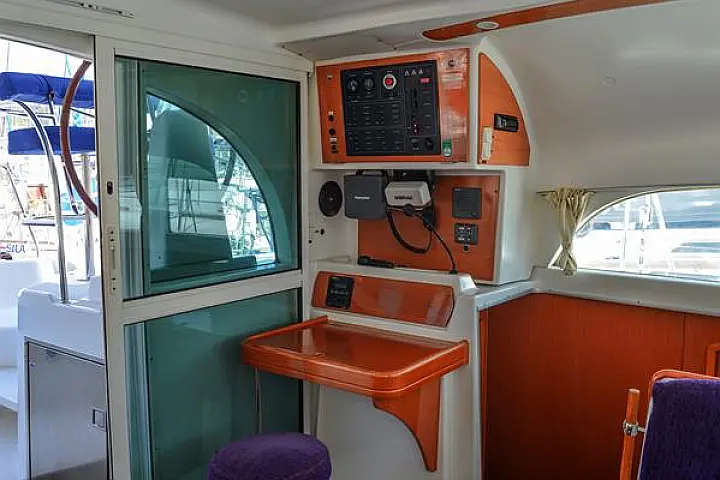 Lagoon 380 - 