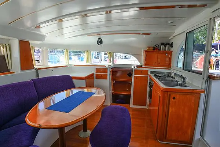Lagoon 380 - 