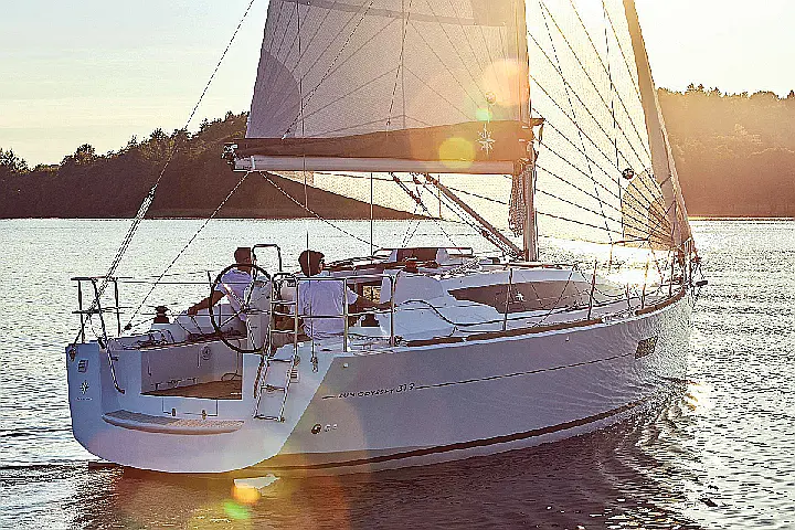 Sun Odyssey 319 - 