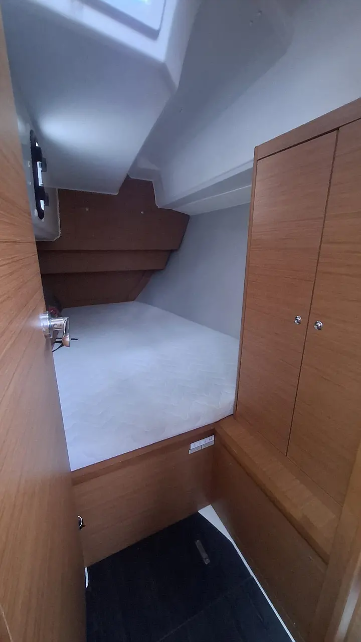 Dufour 37 - 