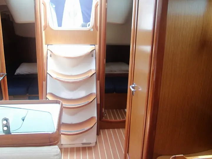Sun Odyssey 36i - 