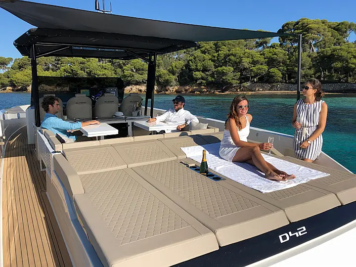De Antonio D42 Open - 