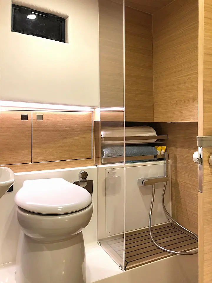 De Antonio D42 Open - 