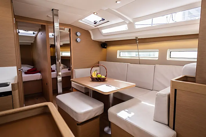 Sun Odyssey 440 - 