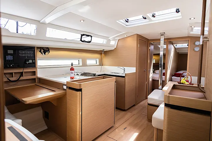 Sun Odyssey 440 - 