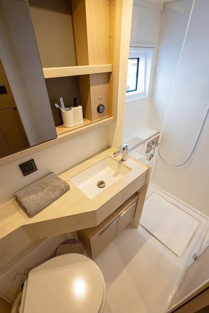 Lagoon 46  - 