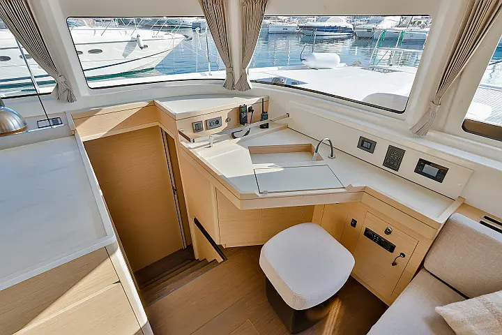 Lagoon 46  - 