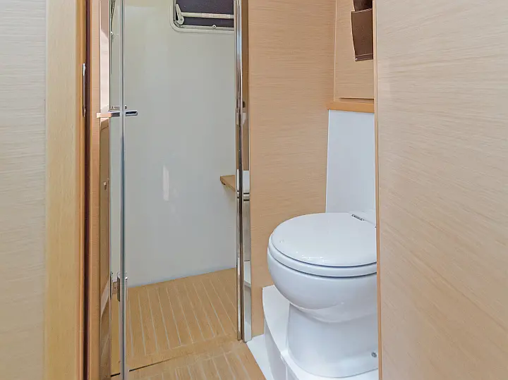 Lagoon 560 - 