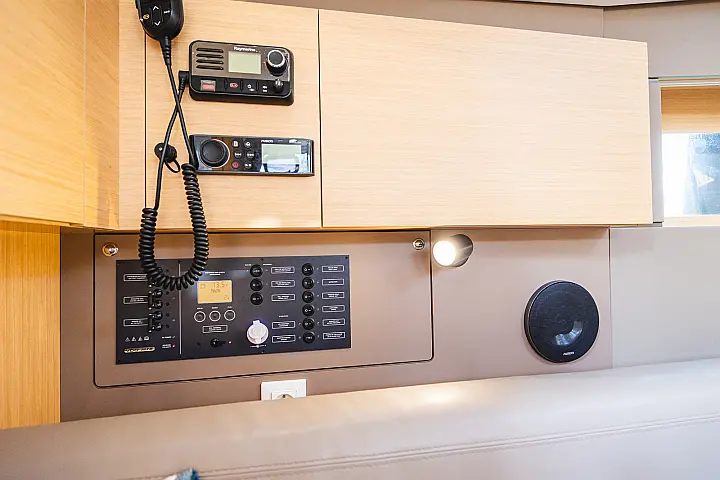 Oceanis 38.1 - 