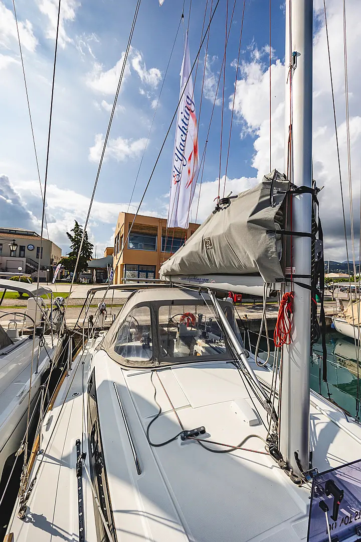 Oceanis 38.1 - 