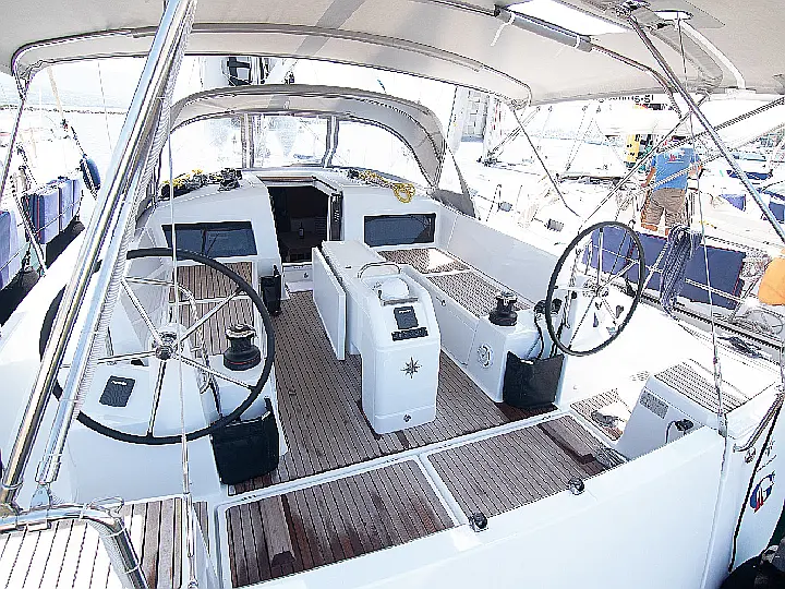 Sun Odyssey 440 - 