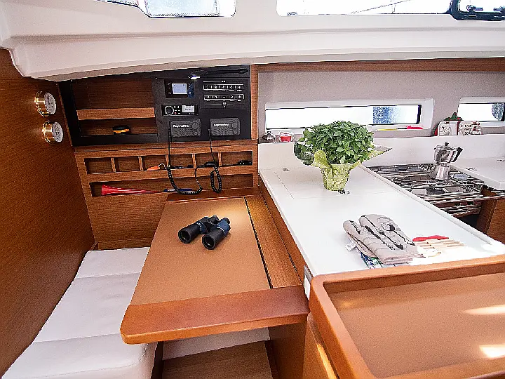 Sun Odyssey 440 - 