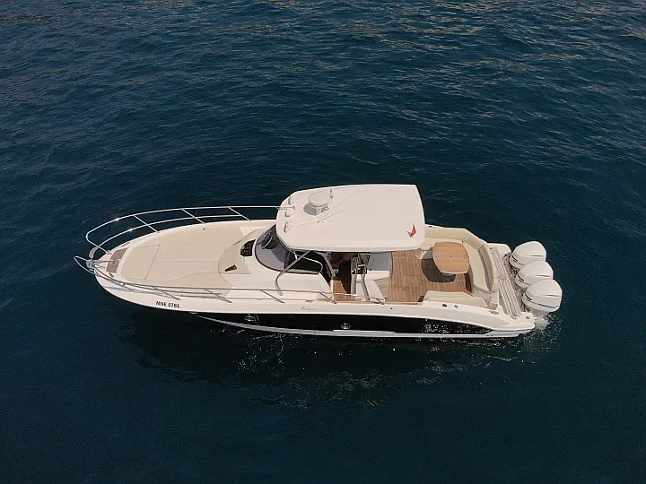 Key Largo 36 - 
