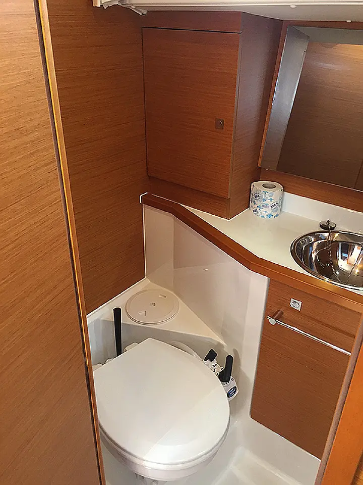 Sun Odyssey 389 (3 cab.) - 